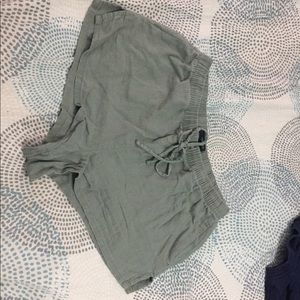 Super cute flowy shorts